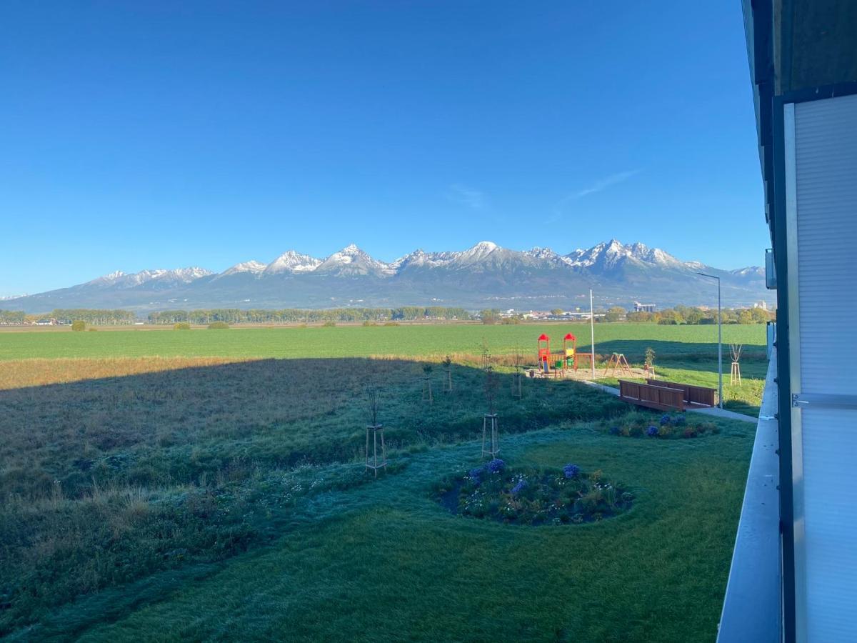 Moderny S Vyhladom Na Vysoke Tatry Apartmán Poprad
